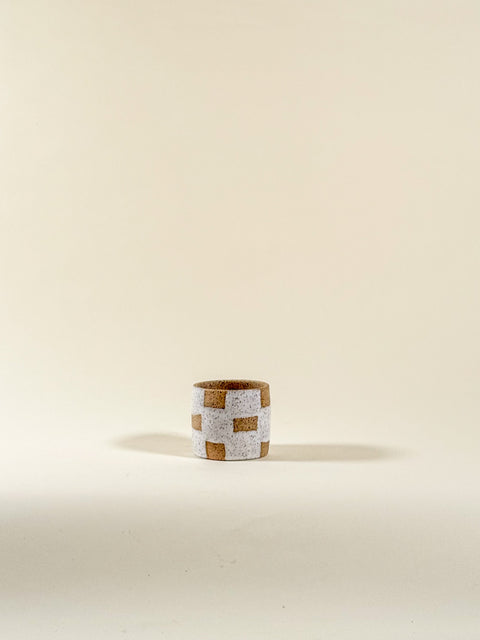 Pot damier blanc par Nightshift