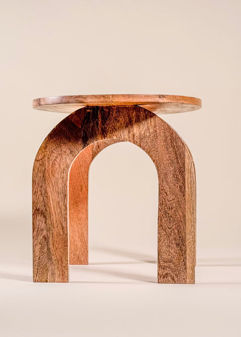 Piédestal en bois Burnett