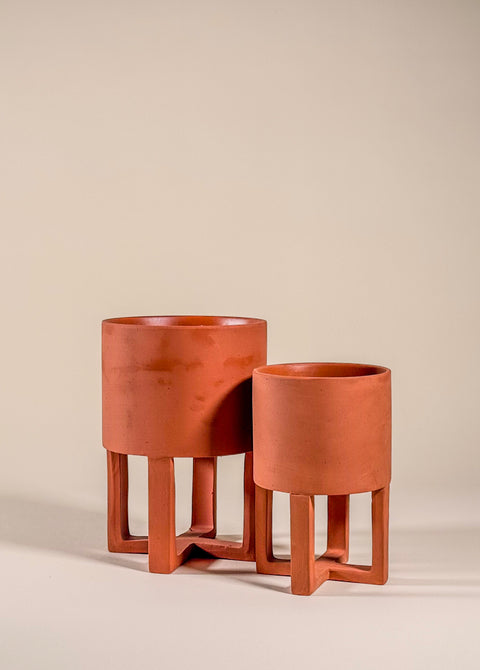 Pot terra cotta Santurce sur pied
