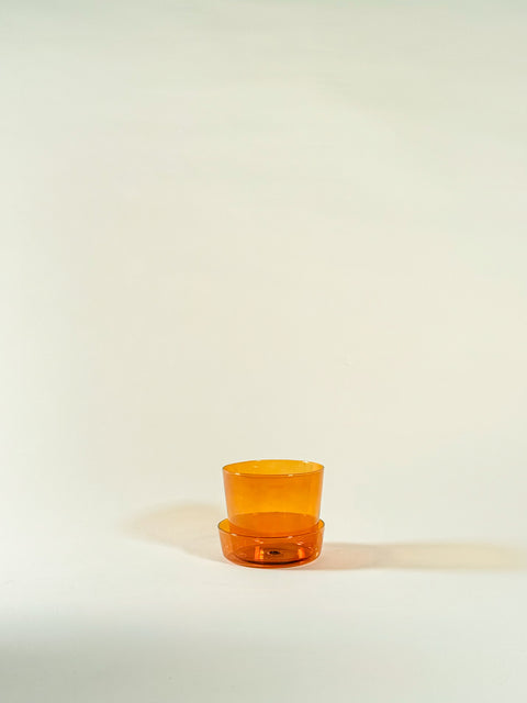 Pot en verre ambre